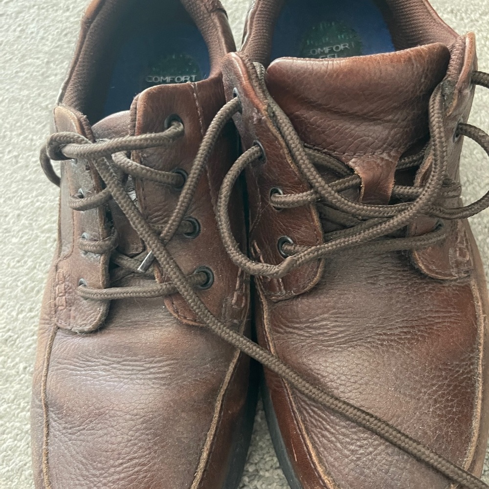 Men’s casual shoes.